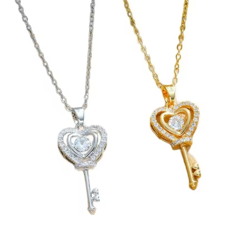 18K Gold Heart Key Diamond In Motion Minimalist Pendant Necklace No Fade - Picture 6 of 6